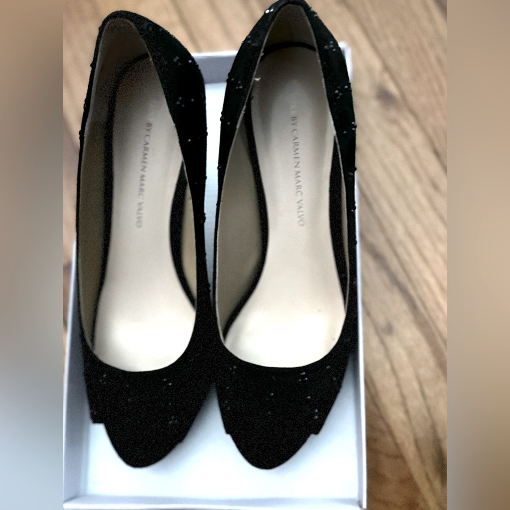 Carmen Mark Valvo dressy heels. Like new, worn once. Beautiful shoe.